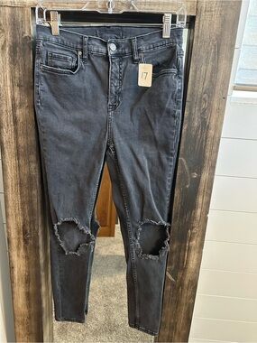 Free People Black Distressed Skinny Jeans Ripped Knee Stretch Denim Women’s 27